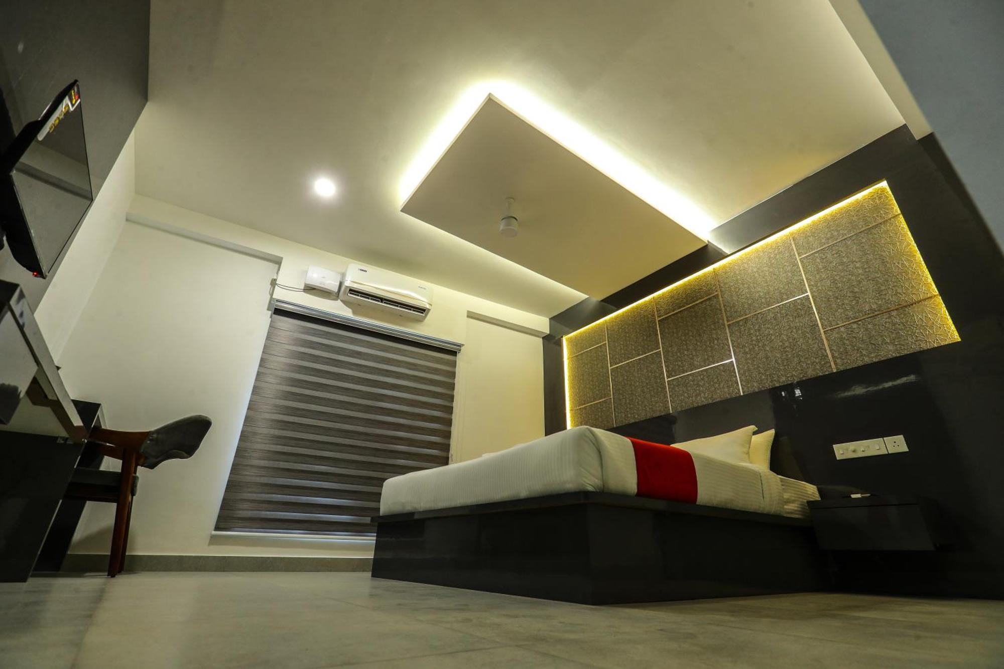 D-Luxe Hotel Kochi 外观 照片
